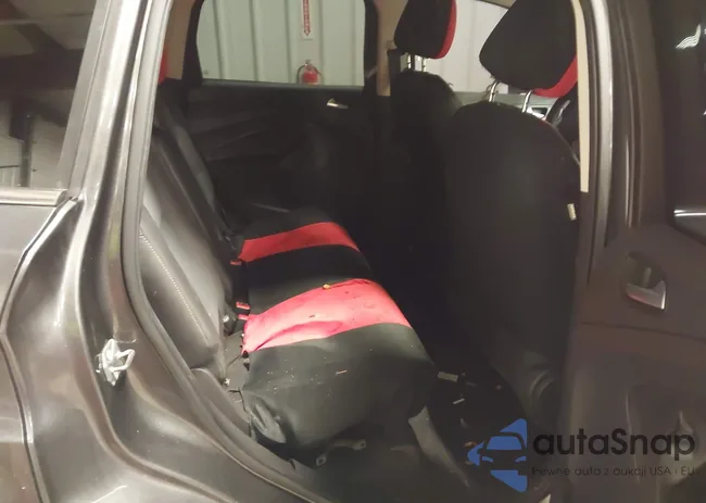 1FMCU0GDXHUF03903: 44371083