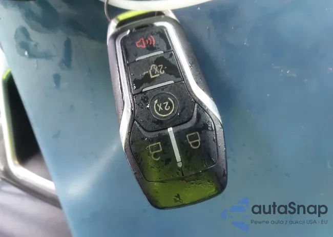 3FA6P0K92DR140578: 44371207