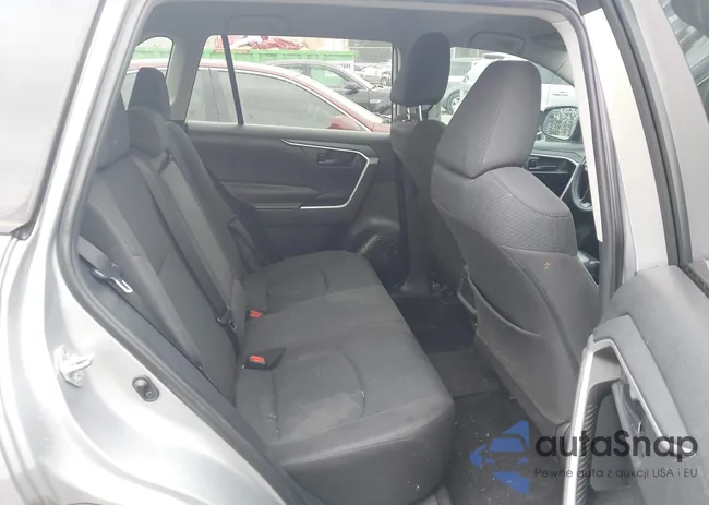 2T3F1RFV8KW030165: 44371305