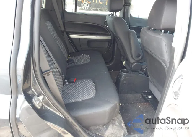 3GNBABFW3BS617098: 44371365