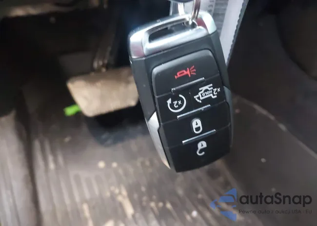 1C6SRFLP7TN263157: 44371380