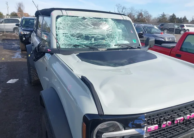 1FMEE5DP9PLC11052: 44371396