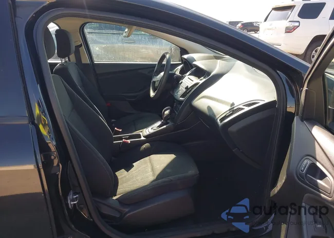 1FADP3E26FL363439: 44371421