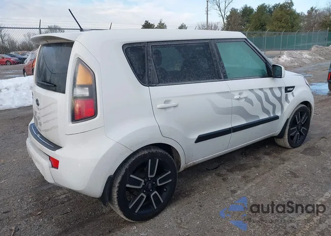 KNDJT2A25B7267006: 44371456