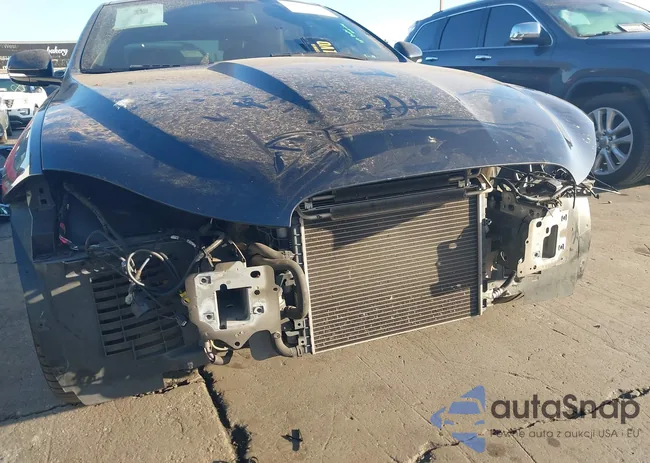 SAJWA0F78F8U75886: 44371490