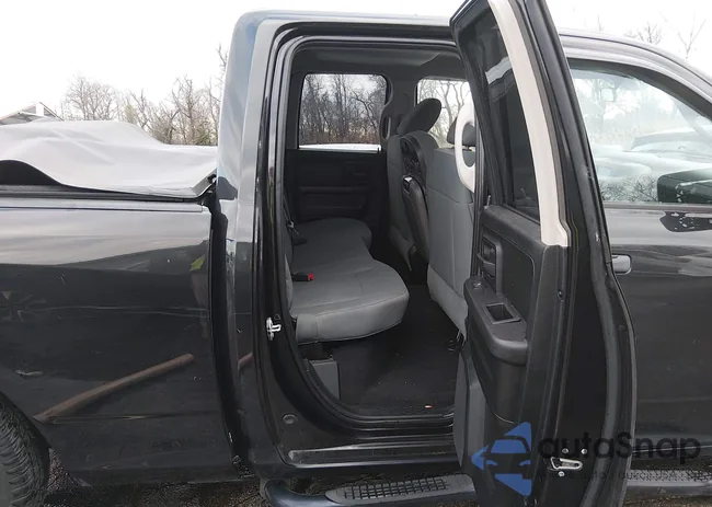 1C6RR7FGXHS678398: 44370522