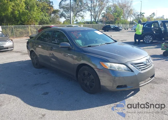 4T1BE46K47U697360: 44370528