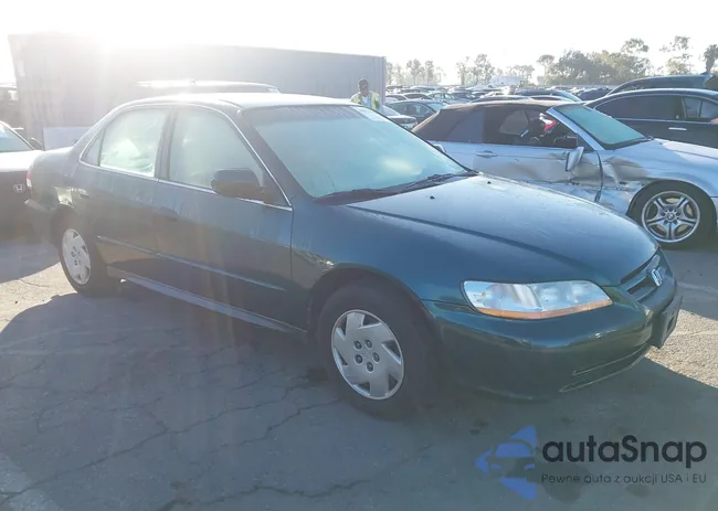 1HGCG16442A026575: 44370591