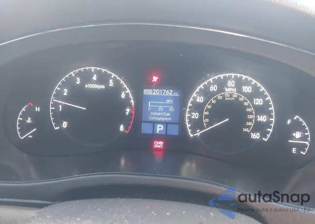 KMHGC4DE2BU140268: 44370643