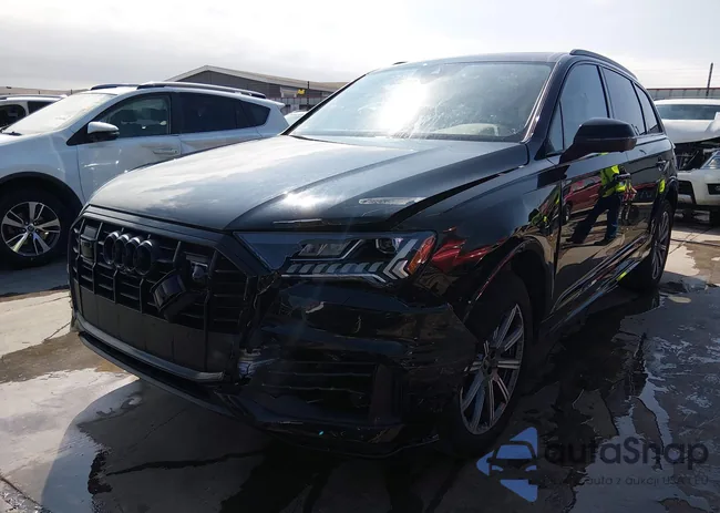 WA1LCBF77PD025530: 44370737