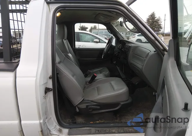 1FTYR10DX4PA44117: 44370844