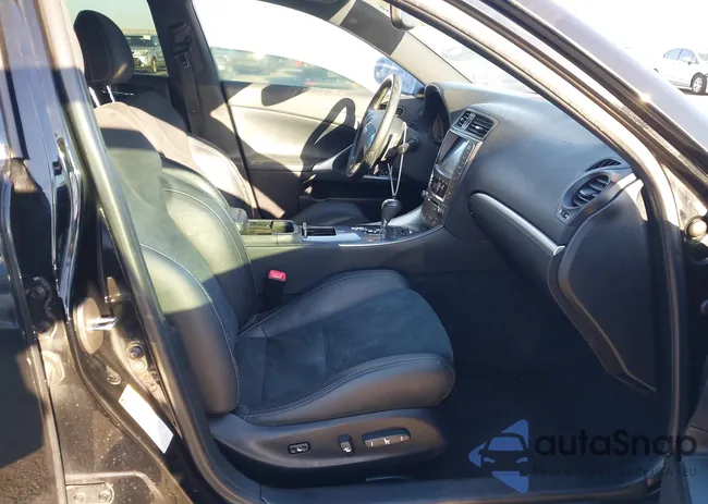 JTHBF5C28C5164748: 44371916