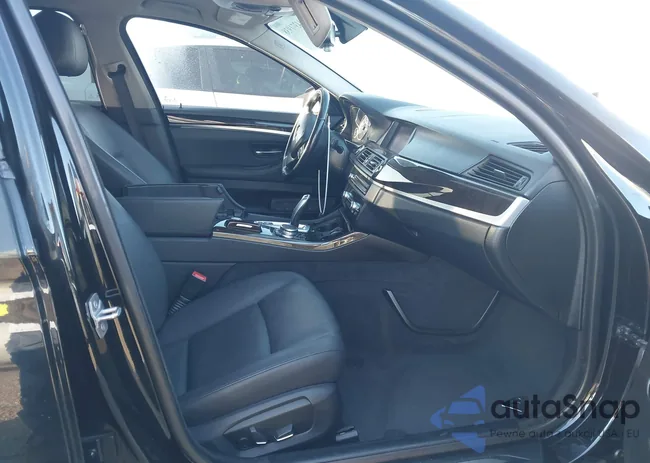 WBA5A5C59FD515133: 44371938