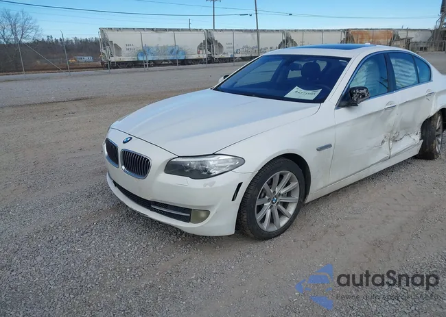 WBA5B1C5XED478663: 44371955