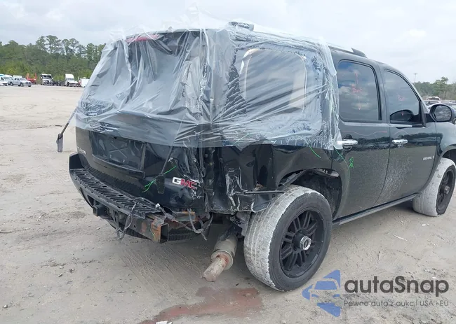 1GKFK638X7J368932: 44371984