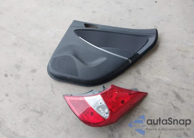 KMHCU5AE5GU264712: 44371996