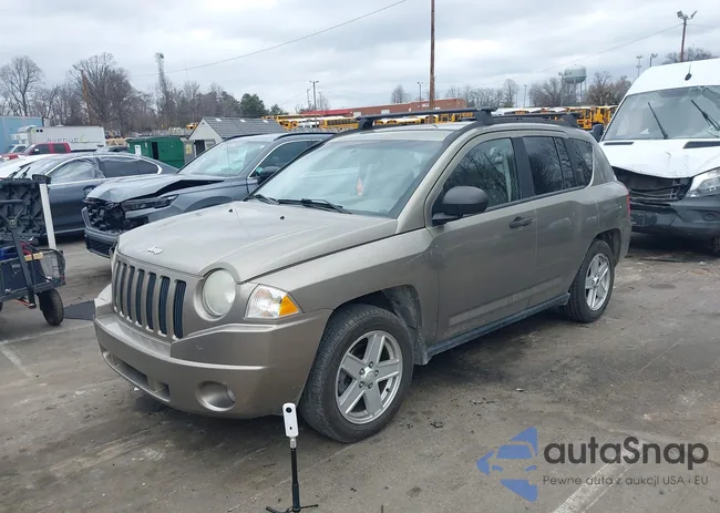 1J8FT47W07D180756: 44372018