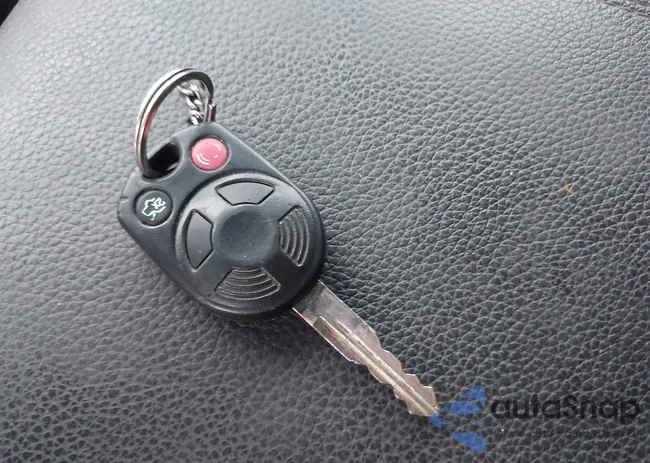 1FMJK1K54AEB47208: 44372060