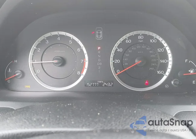 1HGCP3F85CA040176: 44372163