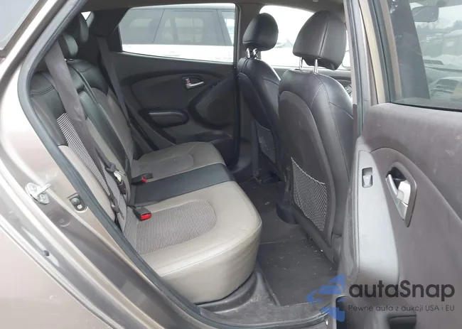 KM8JU3AC9AU085008: 44372218