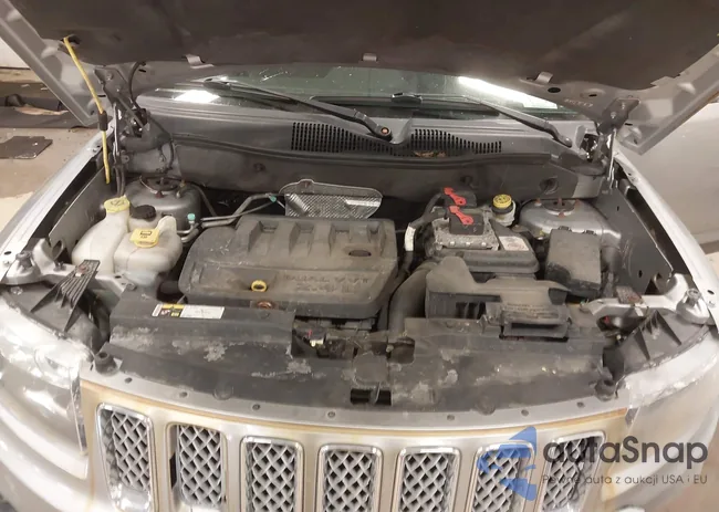 1C4NJDEB1ED855827: 44372231