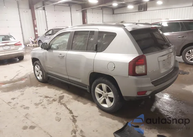 1C4NJDEB1ED855827: 44372231