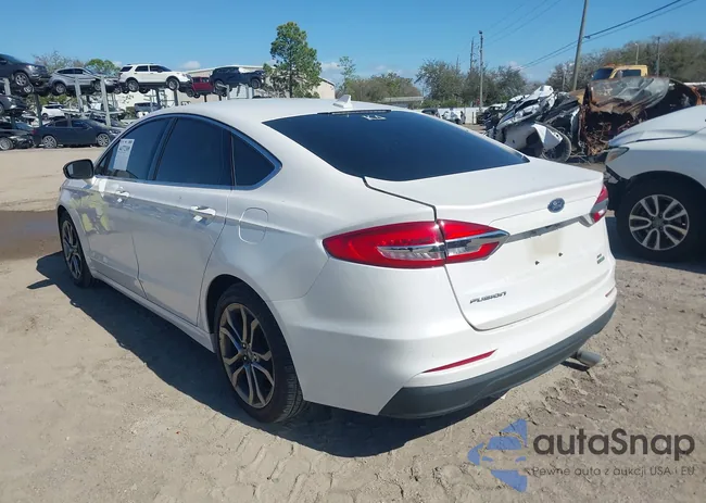 3FA6P0CD1KR222849: 44372309