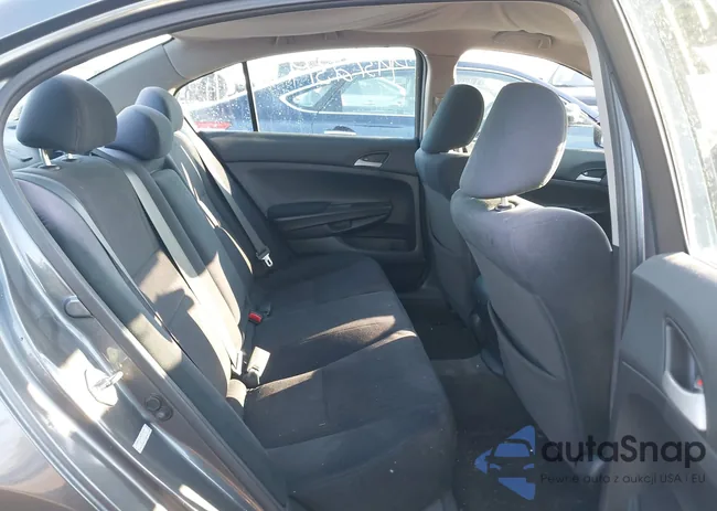 1HGCP2F49CA009939: 44372319