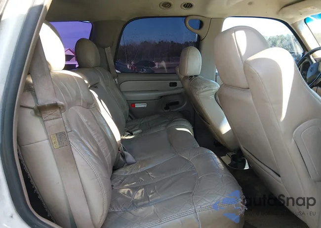 1GNEC13Z82J158197: 44372341