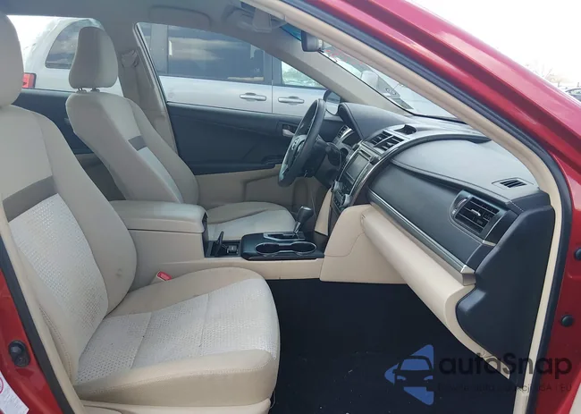 4T4BF1FK1CR257737: 44372350