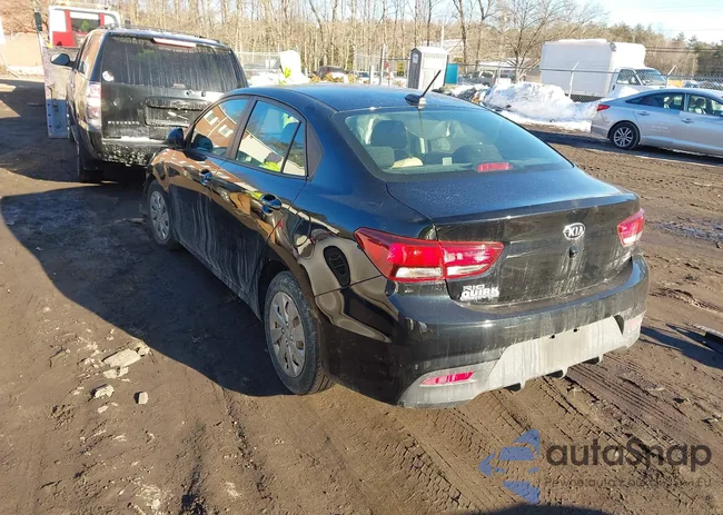 3KPA24AD7LE296895: 44372385