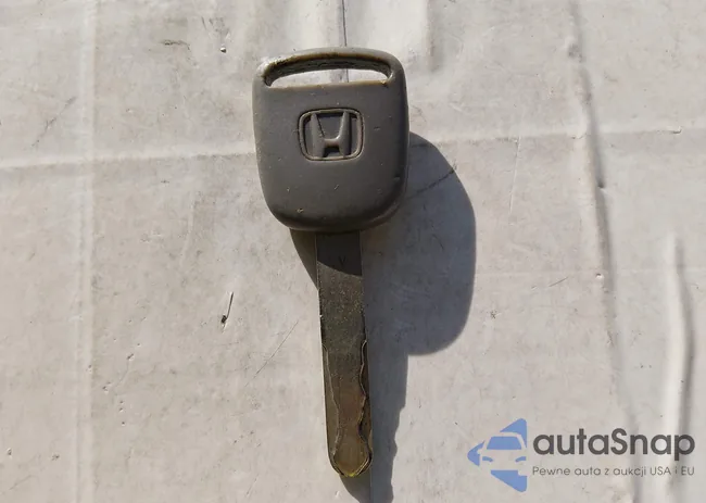 5J6YH18358L001990: 44372412