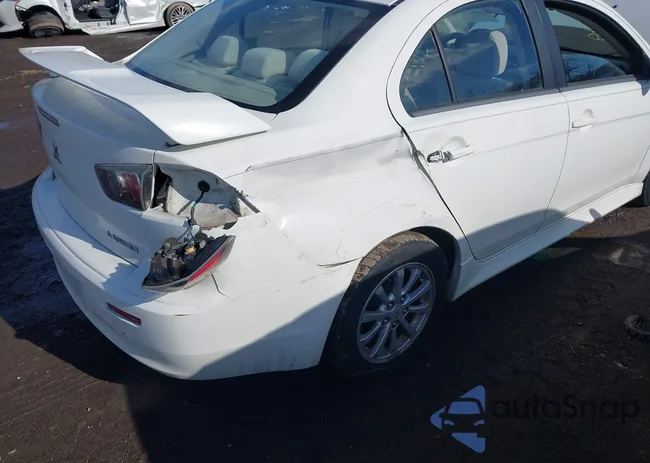 JA32V2FW7CU015737: 44372414