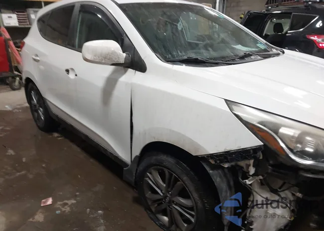 KM8JTCAF7FU071886: 44372422