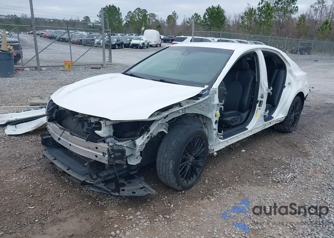 4T1G11AK9LU374214: 44372448