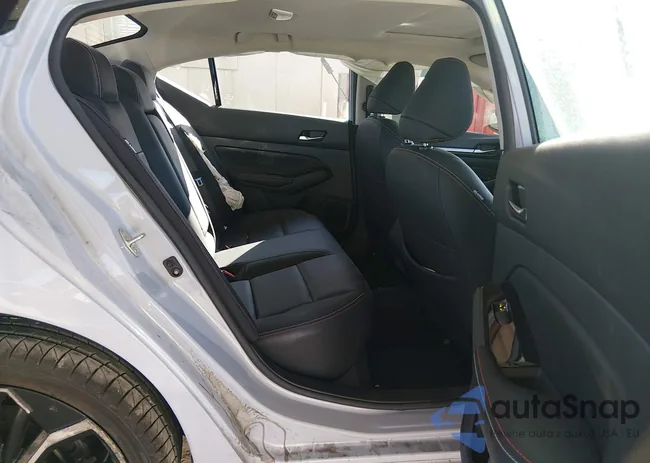 1N4BL4CV1PN370309: 44372497