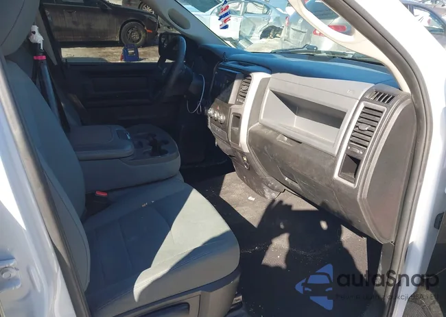 1C6RR7FT0ES321823: 44371549