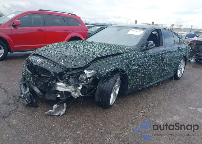 WBA5B1C58ED480668: 44371559