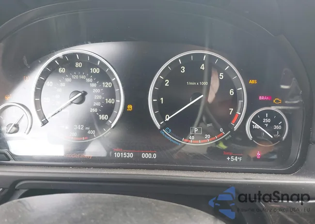 WBA5B1C58ED480668: 44371559