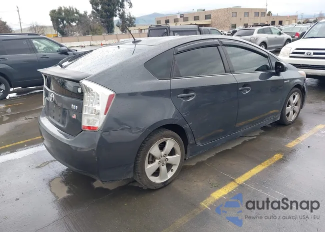 JTDKN3DU6B0272760: 44371604