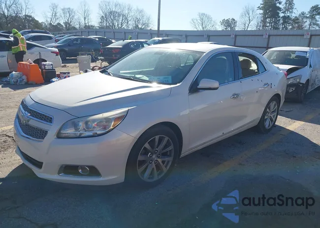 1G11H5SA7DF231084: 44371635