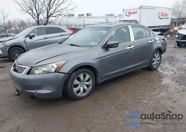 1HGCP26829A121235: 44371684