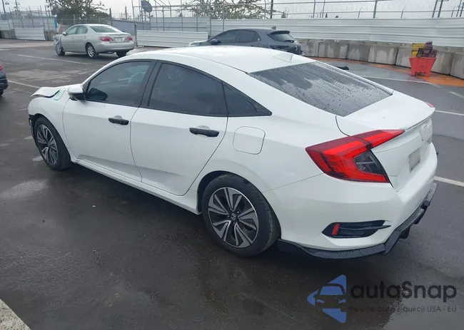 2HGFC1F7XGH642258: 44371757