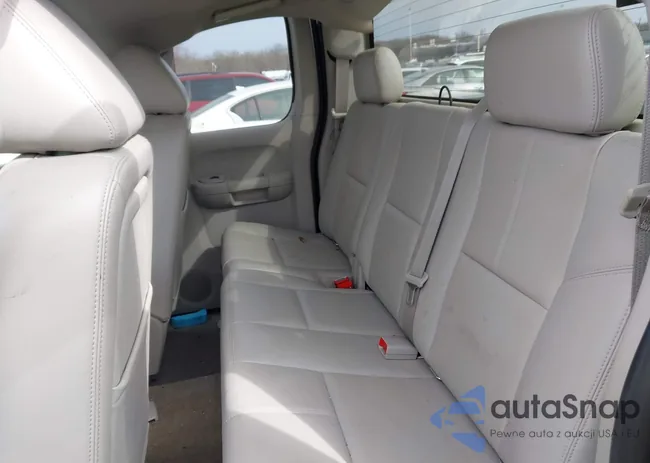 1GCRKTE72DZ267540: 44371783