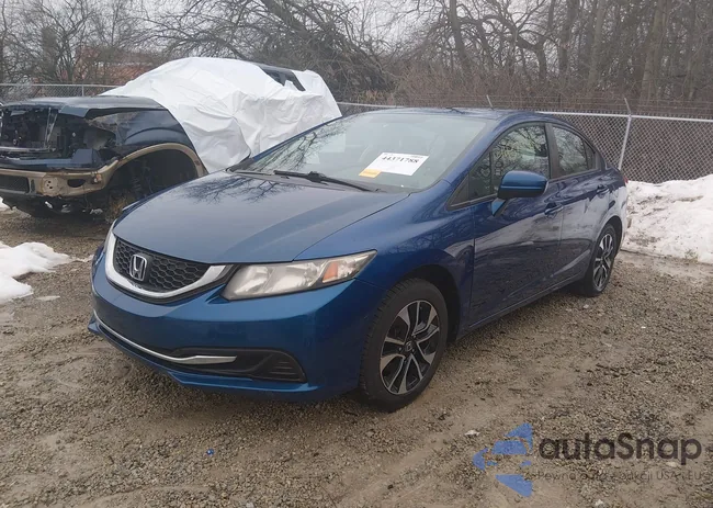 19XFB2F81EE030877: 44371788