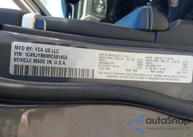 1C4RJYB69RC681453: 44371789