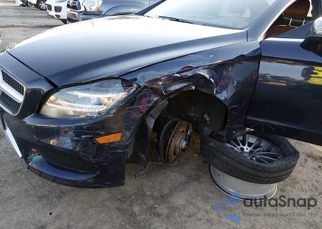 WDDLJ6HB6FA157950: 44372927