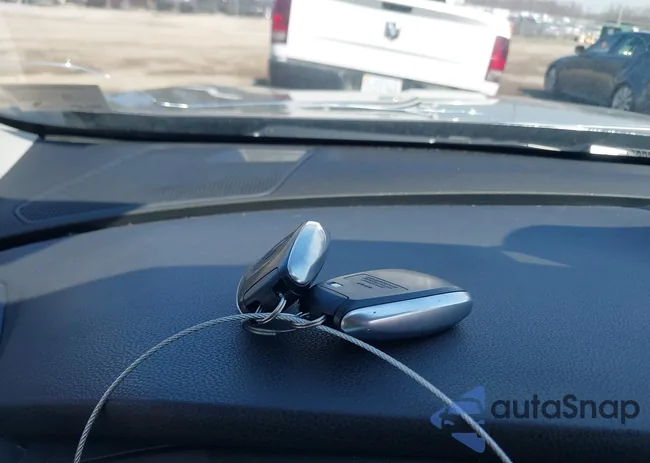 4S4WMAKD9R3419797: 44373106