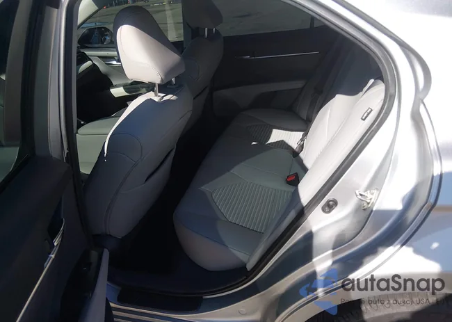 4T1B11HK2KU280982: 44373163