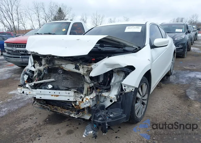 1HGCS1B34BA009397: 44373206